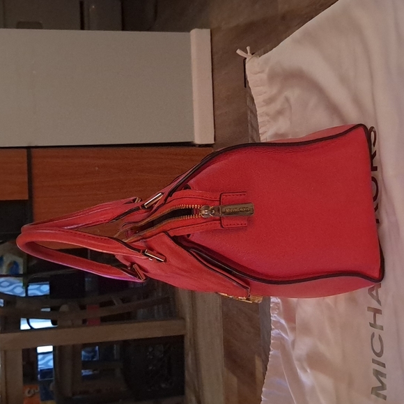 MICHEAL KORS HUDSON LG LEATHER SATCHEL - Picture 4 of 8